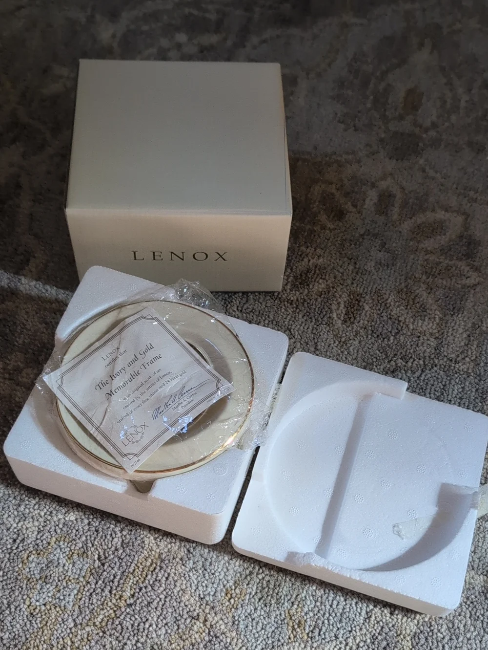 Lenox ivory gold